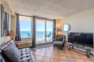 HBR Direct Oceanfront Condo, Daytona Beach, sleeps 4 - Daytona Beach - 6