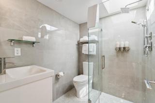 Boutique Room steps from Downtown Mall Rose Jean Room 2 - Charlottesville - 7