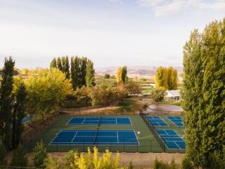 Sagecliffe Resort & Spa - 4