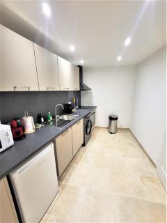 T2 RDC neuf/wifi/centre village - Castellane - 5