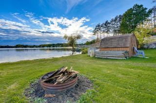 Northern Michigan Summer Retreat on Crooked Lake! - Lake - 8