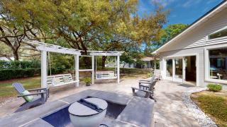 NEWMANS BEACHVIEW home - Jekyll Island - 2
