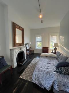 Luxury Penthouse Downtown Apartments - 5