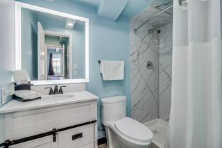 Seaside Boutique Hotel, Waves At Your Doorstep - Port Aransas - 3