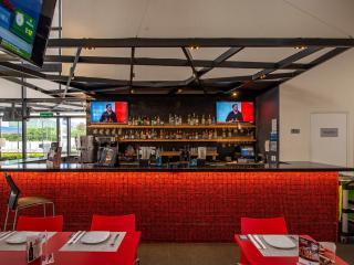Ramada Encore by Wyndham Aguascalientes - Aguascalientes - 1