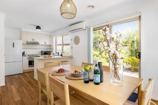 Ocean Bay Retreat - Relish in Gorgeous Beachy Style - Rye - 8
