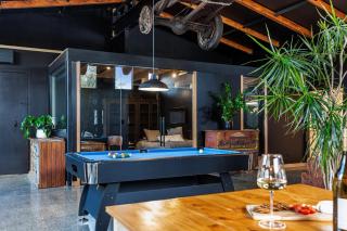 The Black Barn - Auckland - 4