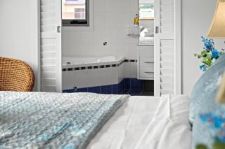 Bliss on the Bay - Upstairs and Games Room - Rye - 2