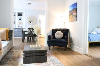 4 bedroom short term rental furnished Apt - 0