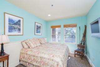 Bear Creek Lodge 308A by Alpine Lodging Telluride - 4