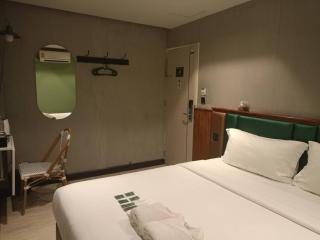 Narawad Boutique Hotel - 6