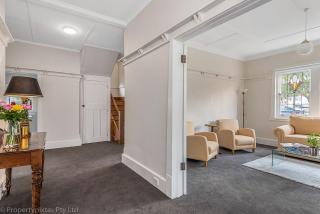 Best on Burnett best location parking sleeps 8 - 7