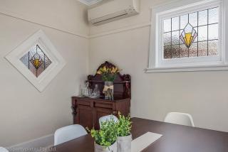 Best on Burnett best location parking sleeps 8 - 4