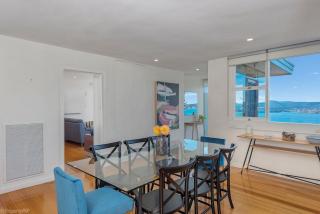 Birngana stylish spacious with stunning views - Sandy Bay - 7