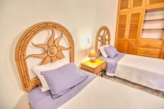 Las Palmas Golden Zone Duplex - Pool & Sunset Rooftop - 6