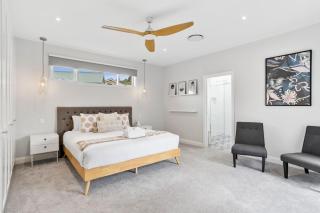 Granville House - Hamptons style - 1