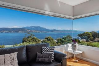 Oceana Escape panoramic views luxury and space - Hobart - 8