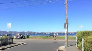 Queen St Apartment - Sandy Bay - 1
