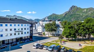 Fast Hotel Svolvær - Svolvær - 9