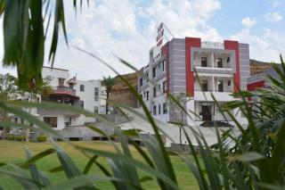Meera Valley Resort By Nexottel - 9