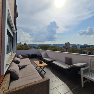 140m2 Top FloorCentral Loft 24hr Self Check-in - Tirana - 6
