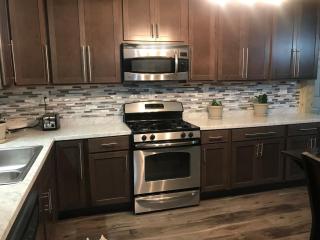 Extended & Short Stay Luxury Inn - Columbus - 3
