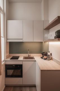 Highest Five by Romy&Travis - 2