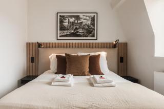 Highest Five by Romy&Travis - 9