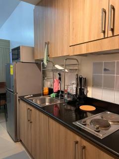 Direct Pool Access Shore Residences MOA Pasay Near Airport - 3