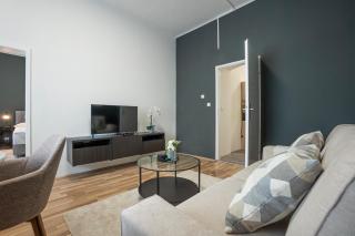 Bright apartment 15 min from the city center - 1