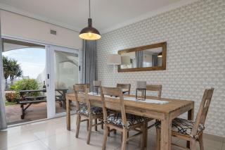 Ballito Beach Villa - La Toinette 8 - Ballito - 6