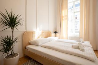 Vibrant 107 m2 flat in the city center - Wenen - 2