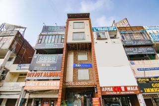 FabHotel Golden City - 0