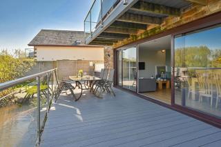 Lakeside House on Retallack Resort with Hot Tub 110 - Padstow - 8