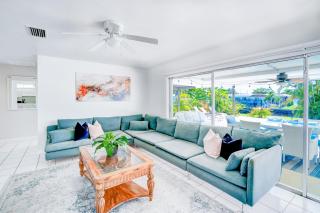 Cozy 60's home, city & canal located - Cape Coral - 7