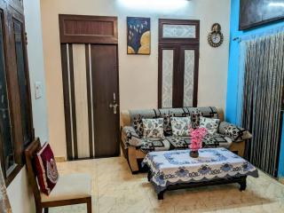 Manu Villa A Royal Stay - Jaipur - 1