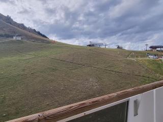 Studio chaleureux cabine · Accès pistes · Chiens admis - FR-1-181-2585 - 8