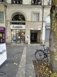 Nantes : T1 bis hyper centre (commerce) très calme - 1