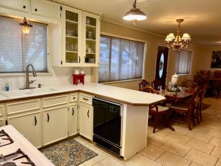 Birmingham House - Updated and Spacious - Llano - 6