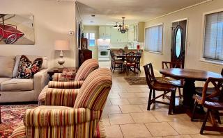 Birmingham House - Updated and Spacious - Llano - 3