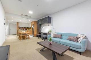 Cosy minimalism 2BD Apt near Sydney Olympic Park - 7