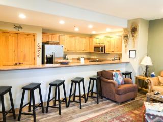 Bear Creek Lodge 301AB by Alpine Lodging Telluride - 6