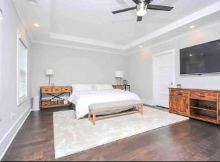 Large new luxury home with heated pool and spa - 6