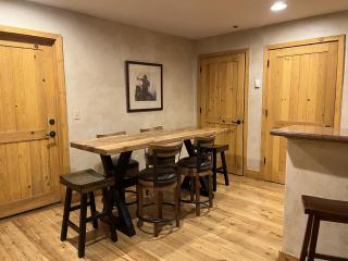 Bear Creek Lodge 107A by Alpine Lodging Telluride - 5
