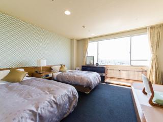 LiVEMAX RESORT Kaga Yamashiro - Kaga - 1