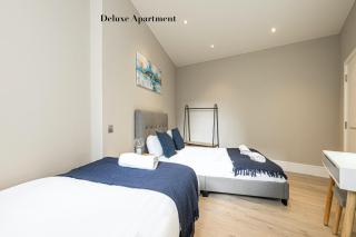 Superb Apartments opposite Edgware Road Station - London - 5