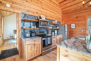 Fern Haven A modern take on Hocking Hills cabins - McArthur - 6