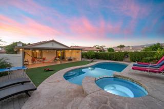 Splash Pad Pool Spa Ping Pong Bbq, Gorgoues mnt views - Indio - 7