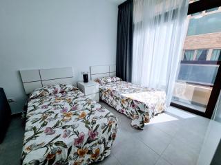 VV Claramar Playa "by henrypole home" - Las Palmas de Gran Canaria - 3