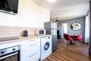 Esprit Marvel: 2 chambres- fibre- balcon- parking - 2